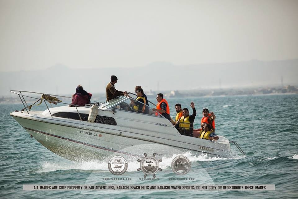 Cruise Boat for Churna Island Trips